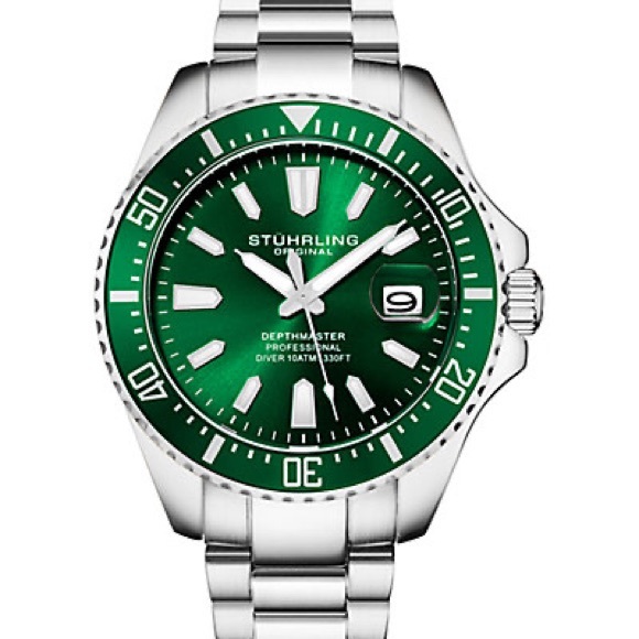 Stuhrling Original Men's Aquadiver Watch.